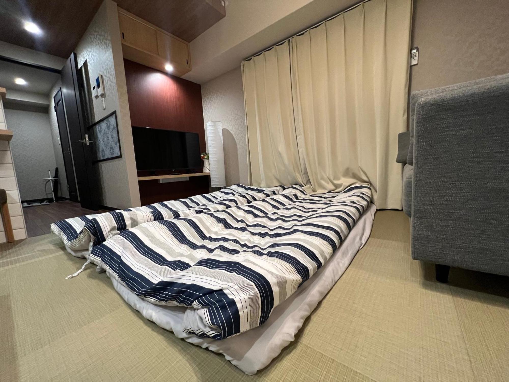 心斎橋-道頓堀の宿 ー南海難波徒歩10分以内 Osaka Luaran gambar